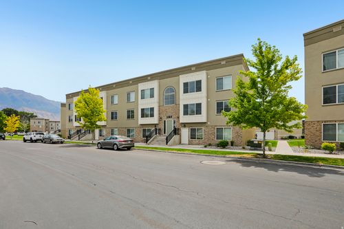 715 E 550 S, American Fork, UT, 84003-3266 | Card Image