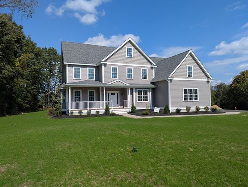 2 Quinn Rd, Marlborough, MA, 01752-1921 | Card Image