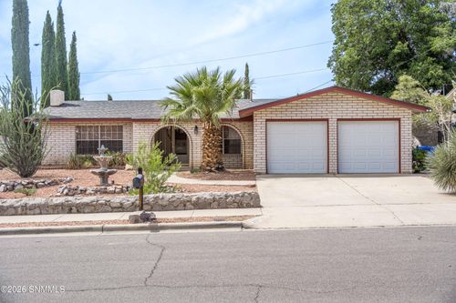 3107 Dyer St, Las Cruces, NM, 88011-4801 | Card Image