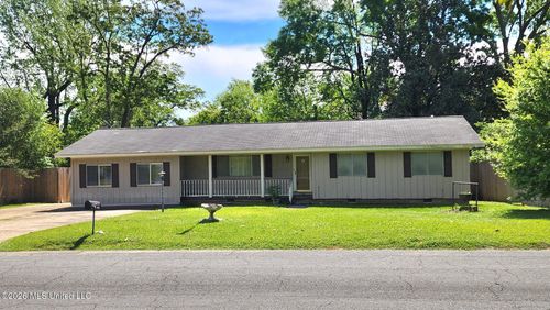 19 Shadow Ln, Natchez, MS, 39120-4742 | Card Image