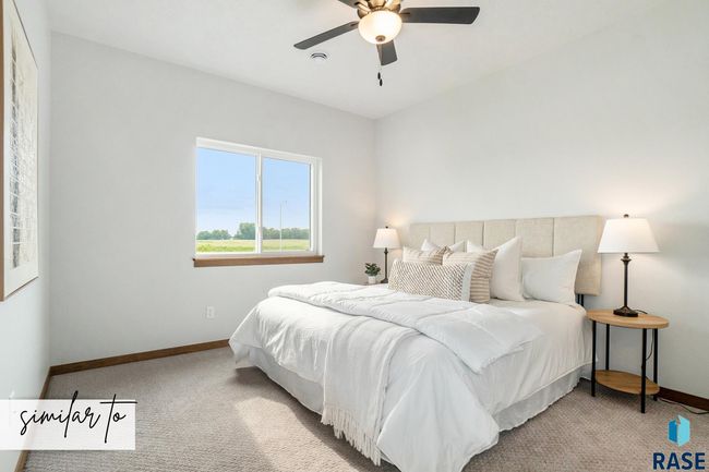 8014 E Tencate Pl, Townhouse with 3 bedrooms, 3 bathrooms and null parking in Sioux Falls SD | Image 7