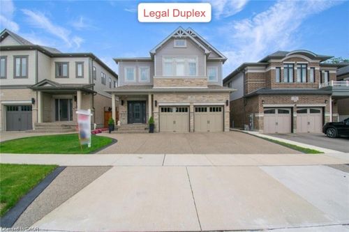 49 Scots Pine Trail, Kitchener, ON, N2R0N6 | Card Image