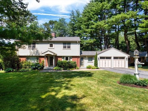 1 Dawes Rd, Lexington, MA, 02421-5911 | Card Image