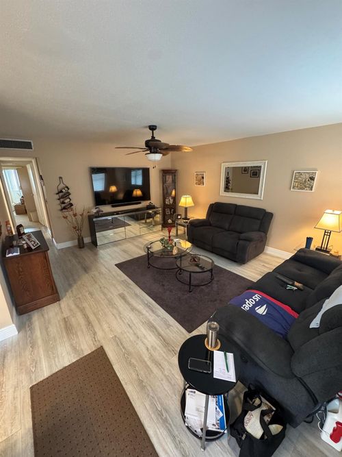 477-477 Brittany J, Delray Beach, FL, 33446 | Card Image