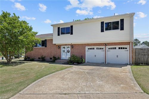 1338 Acredale Rd, Virginia Beach, VA, 23464-6132 | Card Image