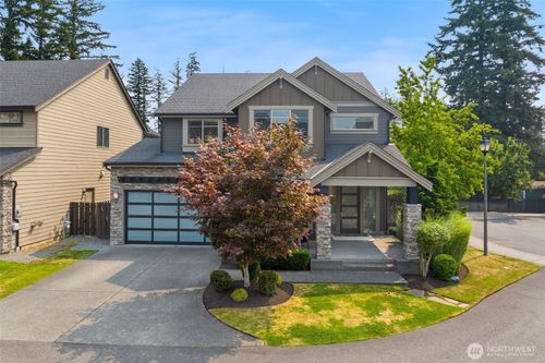 27401 239th Pl Se, Maple Valley, WA, 98038-6712 | Card Image