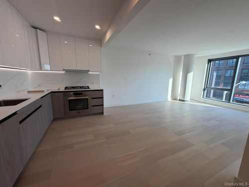 apt-319-14449 Northern Blvd, Flushing, NY, 11354-4678 | Card Image