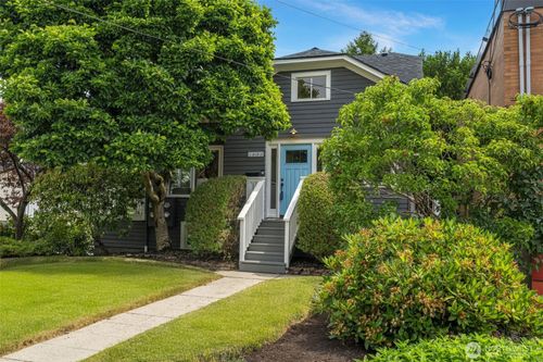 1222 6th Ave N, Seattle, WA, 98109-3402 | Card Image
