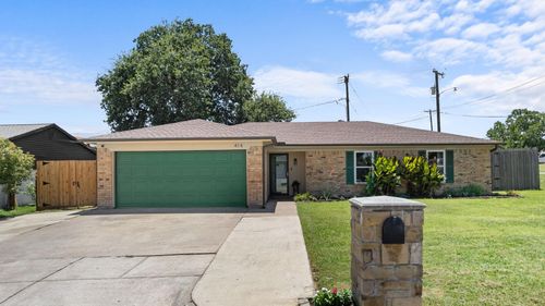 414 Hallmark Dr, Arlington, TX, 76011-5624 | Card Image