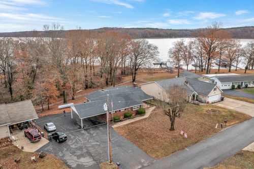 38 Elmhurst Ln, Murray, KY, 42071-5411 | Card Image