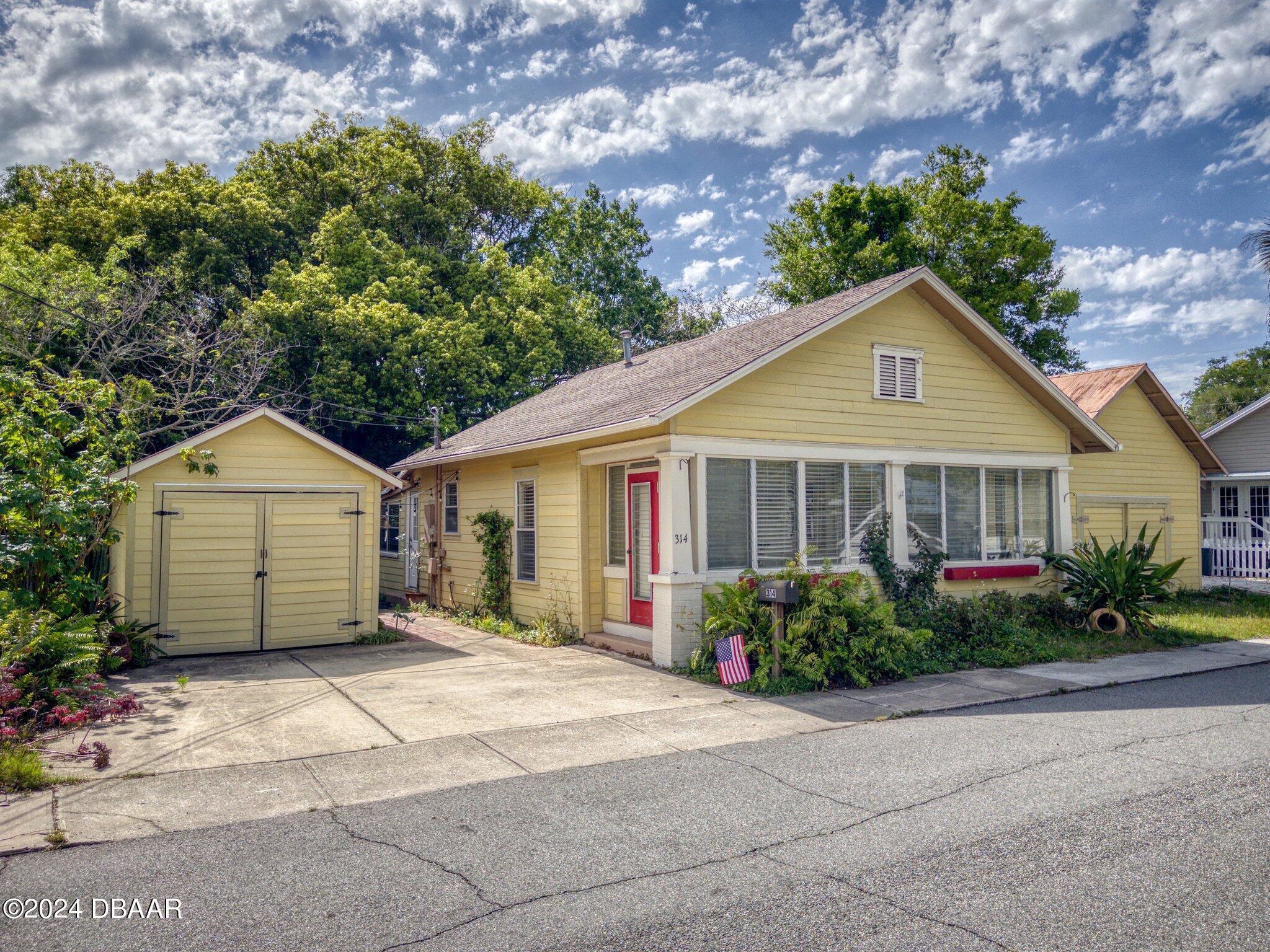 Rush St, New Smyrna Beach, FL 32168