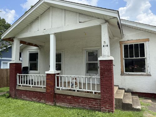 414 S 5th St, Union City, TN, 38261-3075 | Card Image