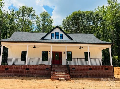 5021 Hillcrest Dr, Catawba, SC, 29704-7735 | Card Image