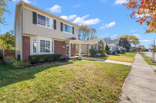 3578 Bacon Ave, Berkley, MI, 48072-1174 | Card Image