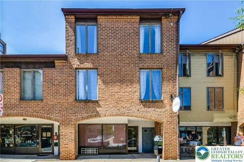12-77 W Broad St, BETHLEHEM, PA, 18018-5751 | Card Image