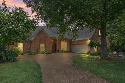 6565 Quail Pointe Cir S, Memphis, TN, 38120-1332 | Card Image