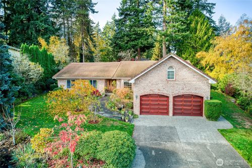 7810 175th Street Sw, Edmonds, WA, 98026 | Card Image