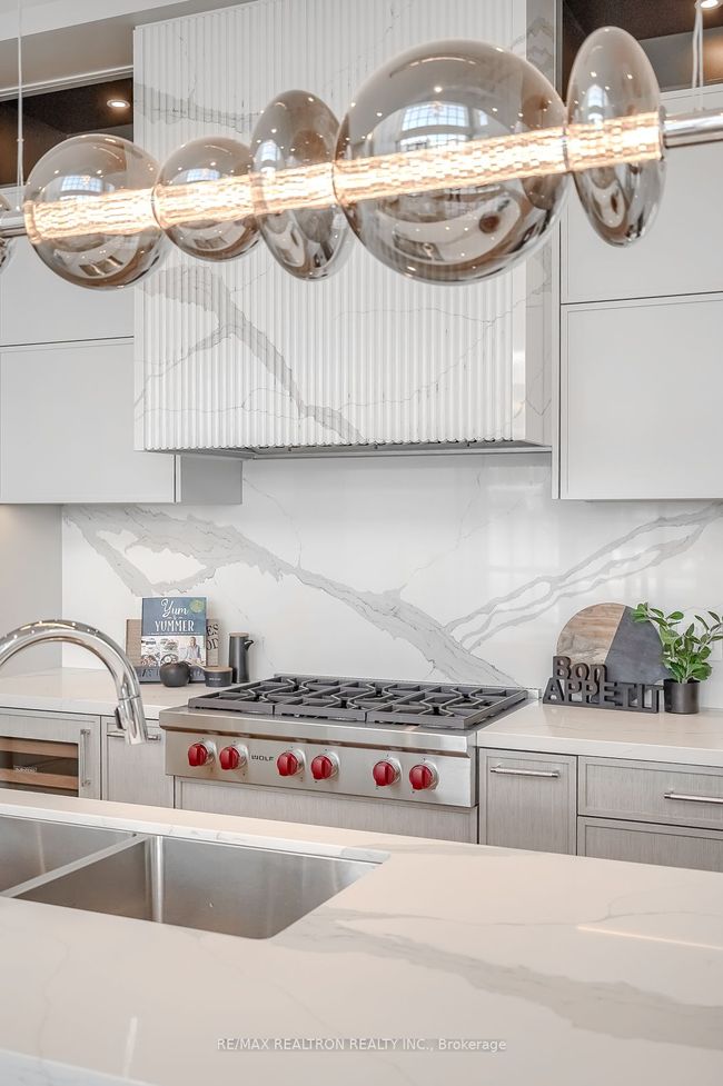 3793 Ferretti Crt, House attached with 5 bedrooms, 6 bathrooms and 2 parking in Innisfil ON | Image 21