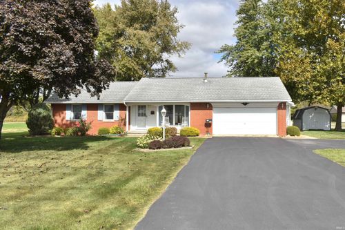 351 W 600 S, Chalmers, IN, 47929-8069 | Card Image