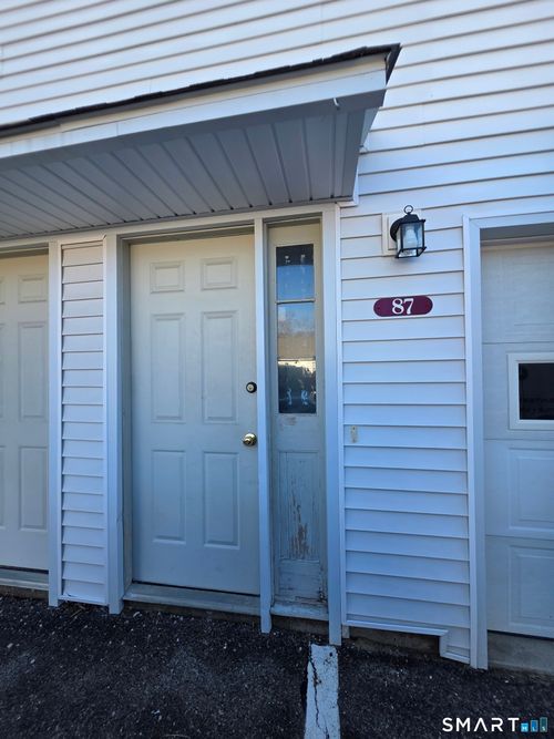87-87 Aspetuck Vlg, New Milford, CT, 06776-5618 | Card Image