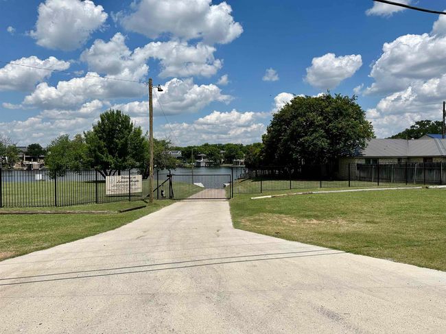 Lot 232 Cactus Trl, Home with 0 bedrooms, 0 bathrooms and null parking in Kingsland TX | Image 5