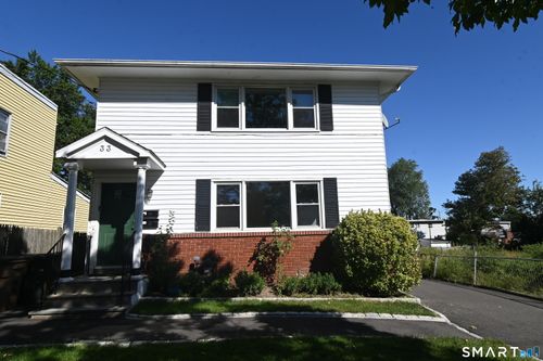 33 Dora St, Stamford, CT, 06902-5414 | Card Image