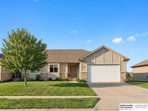 1306 Autumn Rd, Hickman, NE, 68372-1427 | Card Image