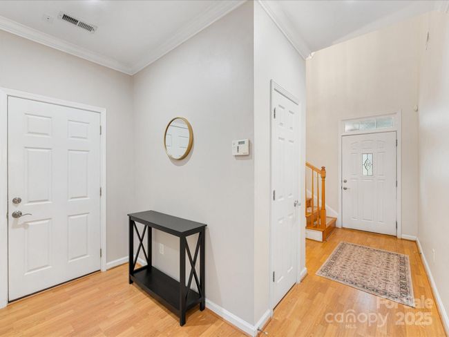 Entryway | Image 6