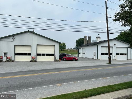 200 Witmer Rd, LANCASTER, PA, 17602-1126 | Card Image