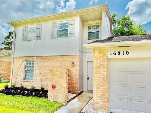 16810 Limeshade Ln, Sugar Land, TX, 77498-1911 | Card Image
