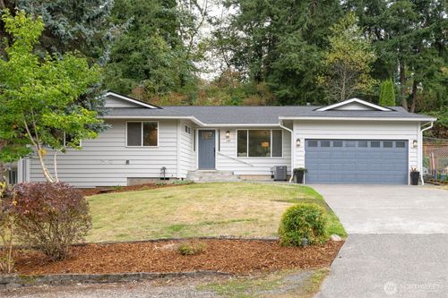 1469 Greenville Dr, Bellingham, WA, 98226-8800 | Card Image