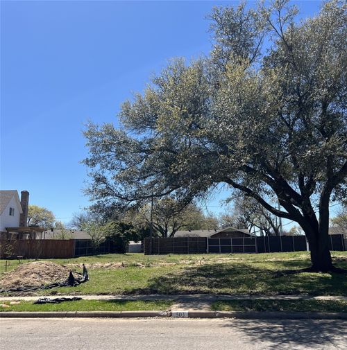 503 Arrowhead Dr, Richardson, TX, 75080-2303 | Card Image