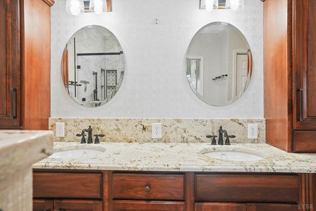 152 Fairwinds Ct, Townhouse with 3 bedrooms, 3 bathrooms and null parking in Forest VA | Image 31