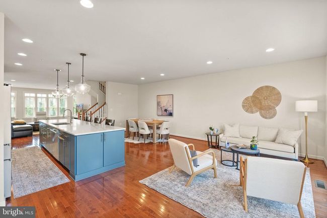 20790 Duxbury Ter, Townhouse with 4 bedrooms, 4 bathrooms and null parking in ASHBURN VA | Image 25