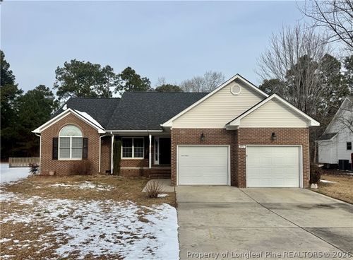 271 Stone Cross Dr, Spring Lake, NC, 28390-7238 | Card Image