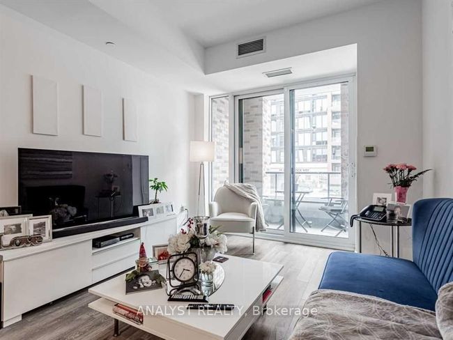 213 - 100 Eagle Rock Way, Condo with 1 bedrooms, 1 bathrooms and null parking in Maple ON | Image 7