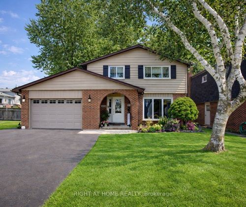 3 Newton Dr, Orangeville, ON, L9W3E3 | Card Image