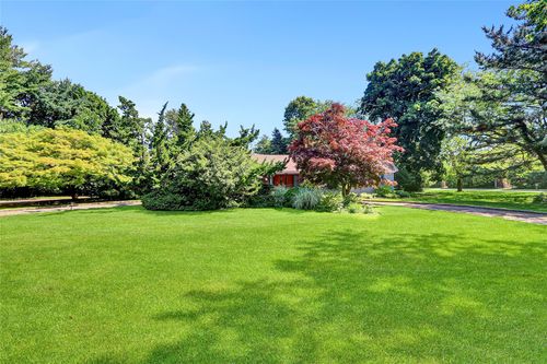 53 Steers Ave, Northport, NY, 11768-1542 | Card Image
