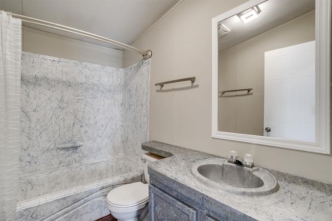 129 Clay Ct, House other with 3 bedrooms, 2 bathrooms and null parking in Springtown TX | Image 37