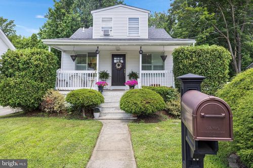 8 Maple Ave, Cherry Hill, NJ, 08002-1942 | Card Image