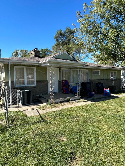 5485 Detroit St, Flint, MI, 48505 | Card Image