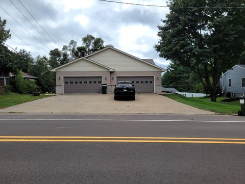 upper-832 Laurel Avenue, Hudson, WI, 54016 | Card Image