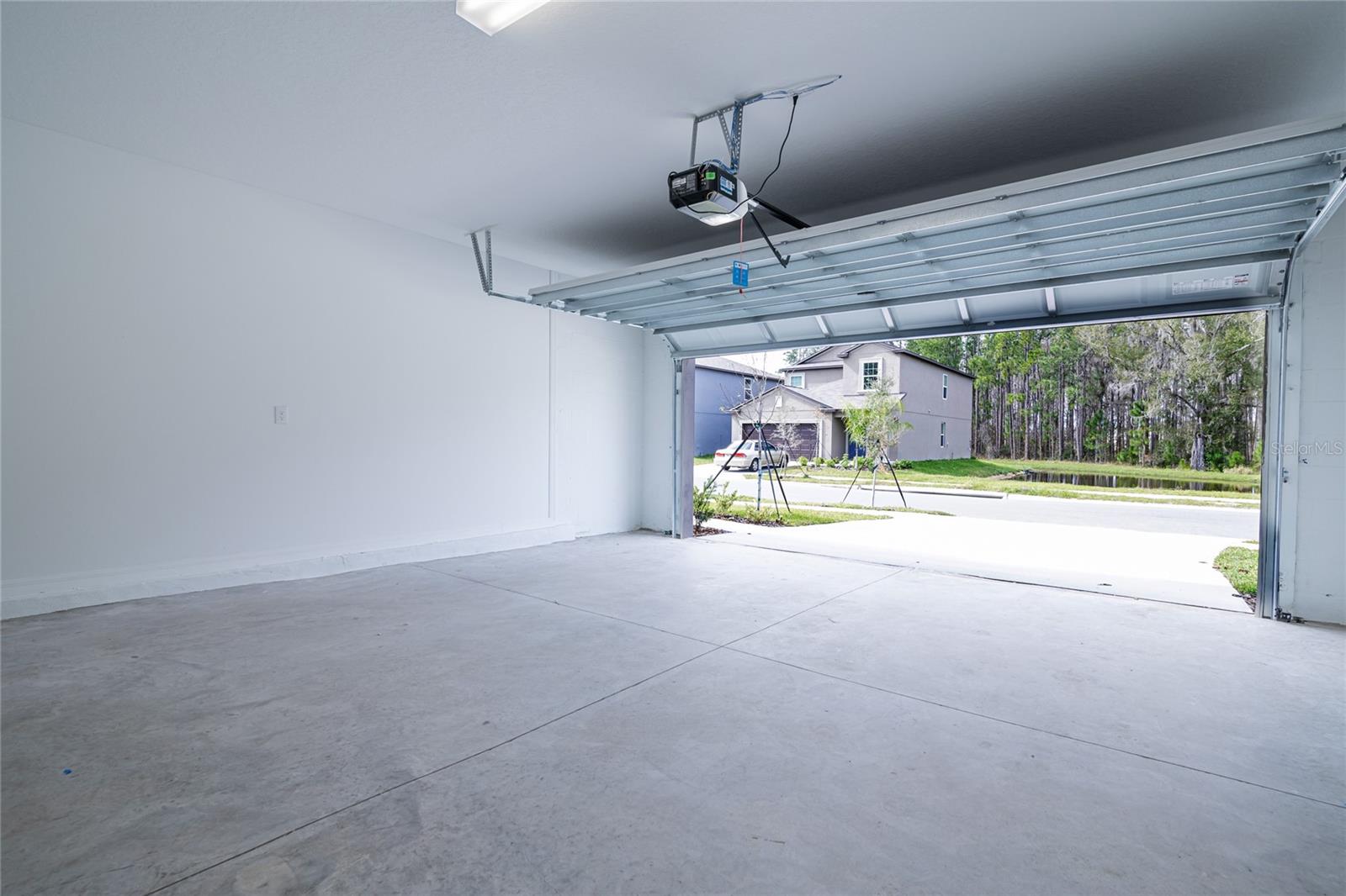 Residential in LAKELAND 3