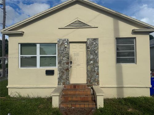 6393 Nw 17th Ave, Miami, FL, 33147-7927 | Card Image