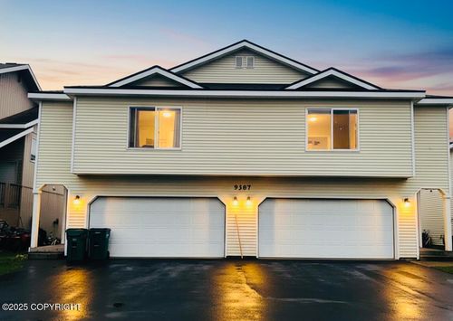 9387 Morningside Loop, Anchorage, AK, 99515-4270 | Card Image