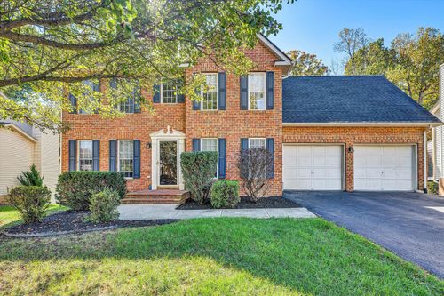 6039 Chagall Dr, Roanoke, VA, 24018-5289 | Card Image