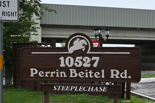 c-214-10527 Perrin Beitel Rd, San Antonio, TX, 78217-3127 | Card Image