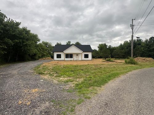 169 Arrowhead Dr, Smithville, TN, 37166-7317 | Card Image