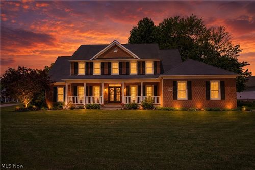 3228 Deborah Ct, Uniontown, OH, 44685-7571 | Card Image