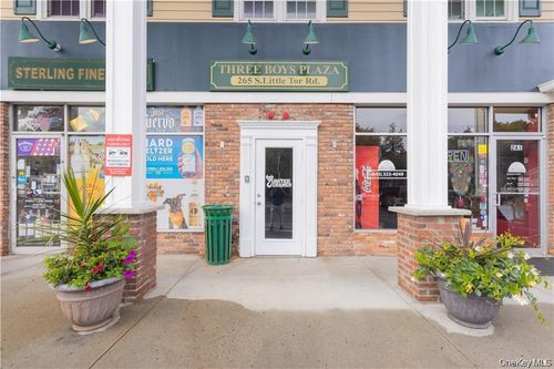 201-265 S Little Tor Rd, New City, NY, 10956-1613 | Card Image